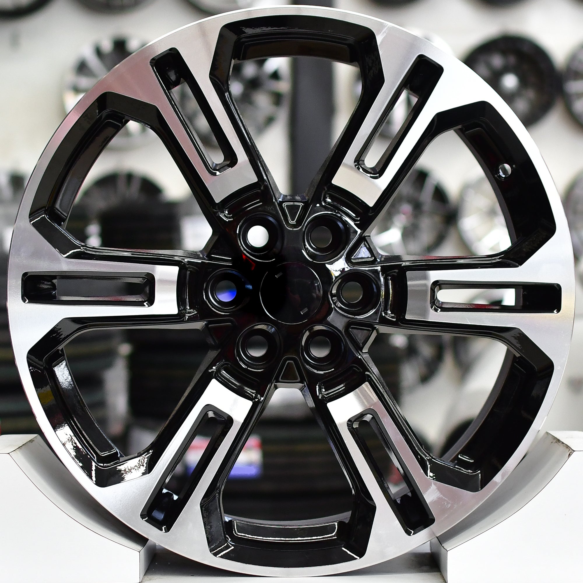 SET DE RINES 18X8,0 6H 114,3