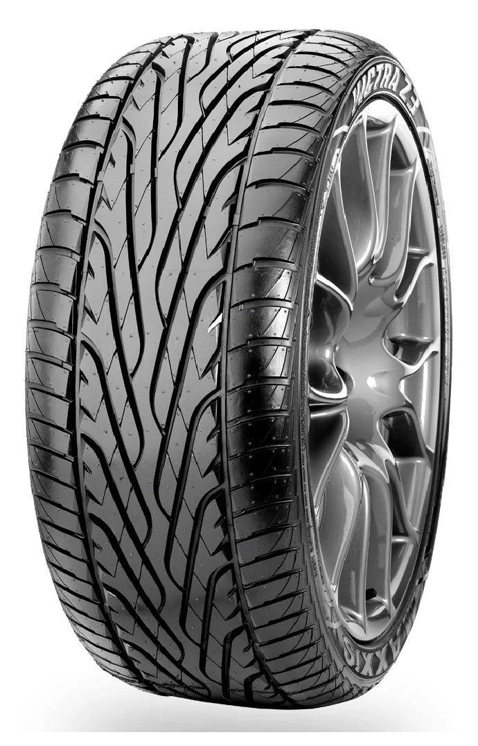 LLANTA 215/40R16 MAXXIS Z3